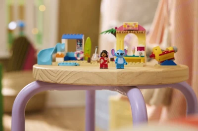 Lego DISNEY Zábava na pláži s Lilo a Stitchem 43280 (stavebnice)