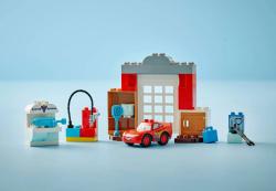 Lego DUPLO Cars: McQueen v garáži 10456 (stavebnice)