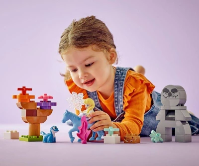 Lego DUPLO FROZEN 2 Elsa a Bruni v začarovaném lese 10418 (stavebnice)