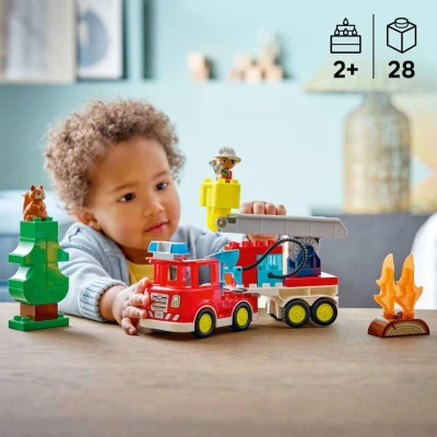 Lego DUPLO Město: Hasičské auto s hadicí a hasičem 10473 (stavebnice)