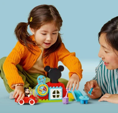 Lego DUPLO Mickeyho klubík a auto 10454 (stavebnice)