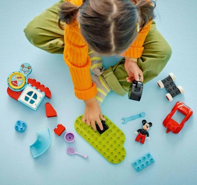 Lego DUPLO Mickeyho klubík a auto 10454 (stavebnice)