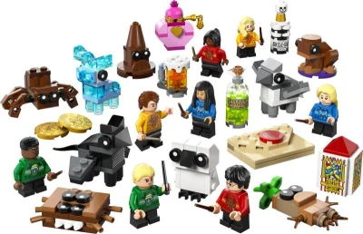 Lego HARRY POTTER Adventní kalendář rozkládací s herní plochou 76456