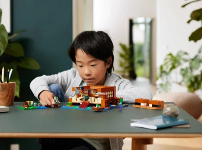 Lego MINECRAFT Žabí domek 21256 (stavebnice)