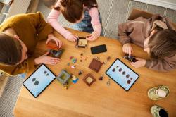 Lego MINECRAFT Základna plenitelů a Ničitel 21278 (stavebnice)