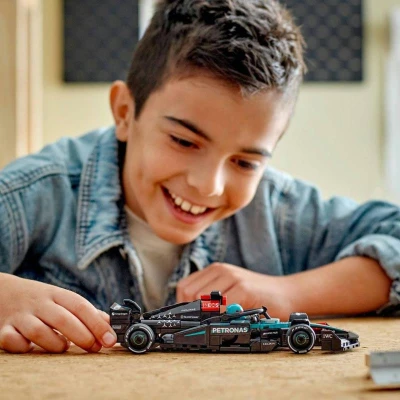 Lego SPEED CHAMPIONS Auto Mercedes-AMG F1 W15 (stavebnice) 77244