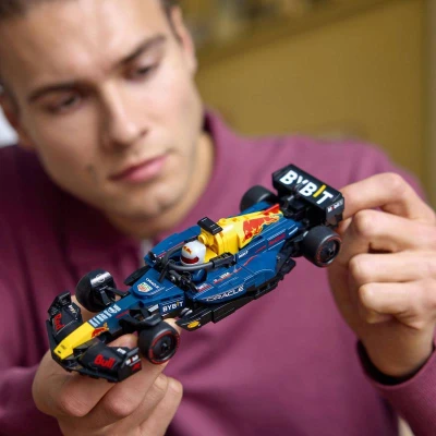 Lego SPEED CHAMPIONS Závodní auto Oracle Red Bull Racing RB20 F1