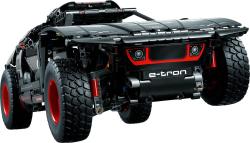Lego TECHNIC Auto model Audi RS Q e-tron 42160 (stavebnice)