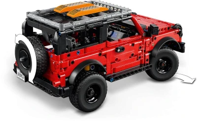 Lego TECHNIC Auto SUV Ford Bronco 42213 (stavebnica)