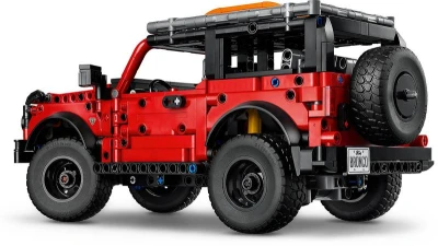 Lego TECHNIC Auto SUV Ford Bronco 42213 (stavebnica)