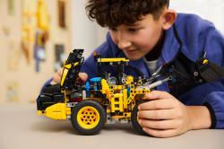 Lego TECHNIC Kolový nakladač Volvo L120 Electric 42209 (stavebnice)