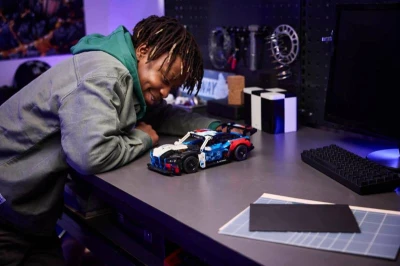 Lego TECHNIC Závodné auto BMW M4 GT3 EVO 42226 (stavebnica)