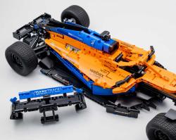 Lego TECHNIC Závodní auto McLaren Formule 1 42141 (stavebnice)