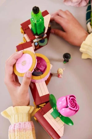 Lego WICKED Studentská kolej Glindy a Elphaby 75683 (stavebnice)
