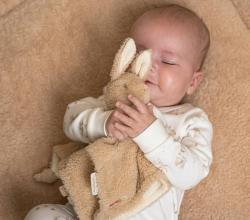 Little Dutch Baby muchláček králíček mazlicí dečka usínáček pro miminko