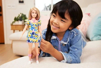 Mattel BRB Panenka Barbie Fashionistas modelka 6 druhů v krabičce
