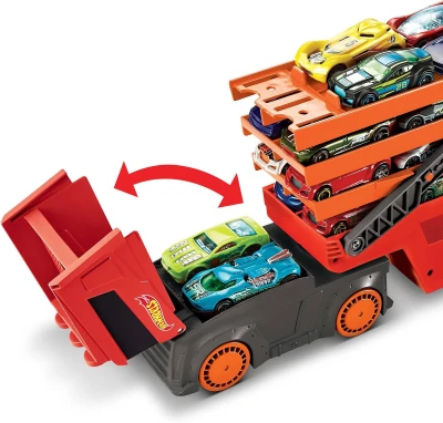 Mattel HOT WHEELS Auto náklaďák Mega Hauler tahač na 50 aut