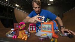Mattel HOT WHEELS Fingerboard set skateboard + 1 pár bot různé druhy