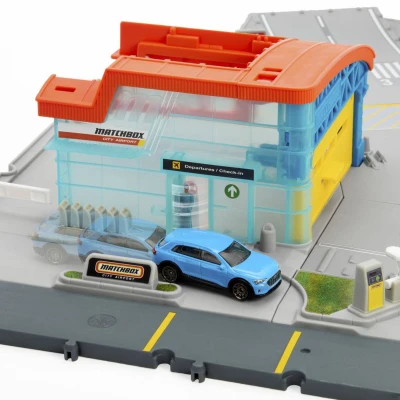 Mattel MATCH BOX Letiště herní set s kovovým autíčkem a letadlem