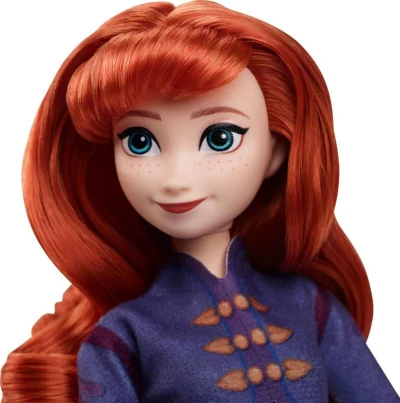 Mattel Panenka Anna na bruslích Ledové Království: Zimní festival