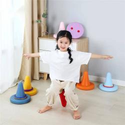 Merco Balanční kuželové sensorické dětské sedátko červené do 50kg