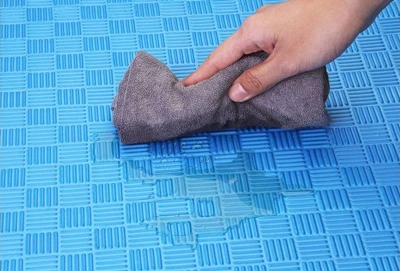 Merco Tatami podložka na cvičení 100x100cm pěna 1,5cm červená 1ks