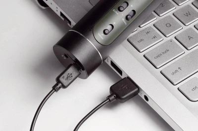 Mikrofon Karaoke Bluetooth černý bezdrátový na baterie USB kabel v krabici