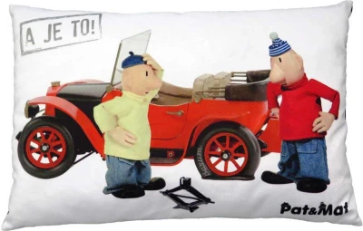 Moravská ústředna Polštář Pat a Mat Defekt 40x30cm A je to! PLYŠ