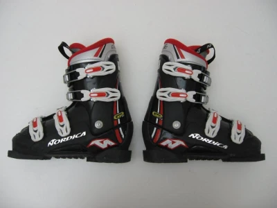 Nordica Dětské lyžáky - GP TJ 4 přezky 245 mm Nordica Dětské lyžáky - GP TJ 4 přezky 245 mm