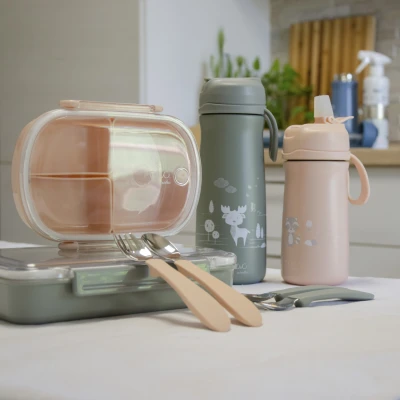 Nuvita Box na svačinu 950 ml Sage Green