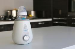Nuvita Ohřívač láhve home car