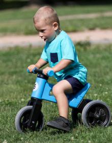 Odrážedlo Funny Wheels Rider Sport 2v1 dětské odstrkovadlo Modré plast