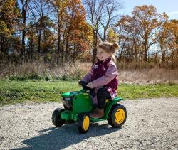 Peg Pérego PEG PÉREGO John Deere Mini Tractor 25W 6V Traktor ELEKTRICKÉ VOZÍTKO
