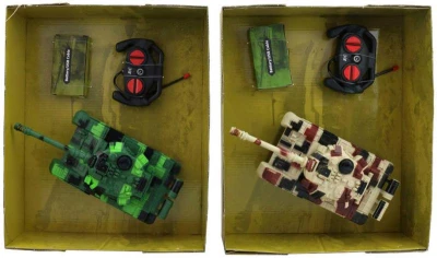 RC Tank na vysílačku 27MHz na baterie 1:18 USB Světlo Zvuk 2 barvy