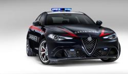 RE.EL Toys RC auto Alfa Romeo Giulia Quadrifoglio Carabinieri 1:24 (VÝPRODEJ)