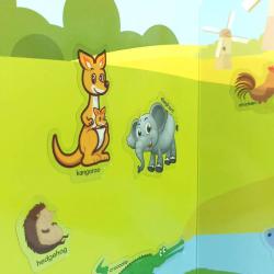 Samolepky zvířátka v ZOO Kniha plná samolepek AJ
