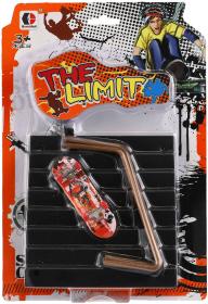 Skateboard prstový fingerboard herní set se schůdky a zábradlím na kartě