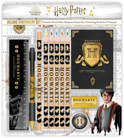 Školský set Deluxe Harry Potter Rokfort písacie potreby s doplnkami 11ks Školský set Deluxe Harry Potter Rokfort písacie potreby s doplnkami 11ks