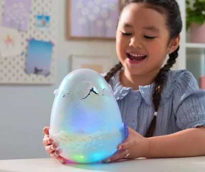 Spin Master Hatchimals dráček líhnoucí se interaktivní na baterie Světlo Zvuk