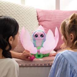 Spin Master Hatchimals poupě s překvapením koťátka