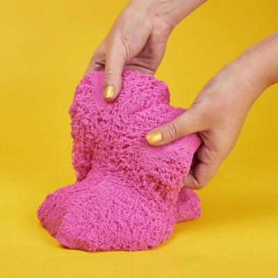 Spin Master Kinetic Sand růžový třpytivý 900g tekutý písek