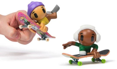 Spin Master Tech Deck SK8 Crew Fingerboard set 2 prkna se 2 postavičkami