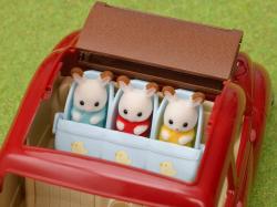 Sylvanian Families kočárek / autosedačka pro trojčata doplněk k herním sadám