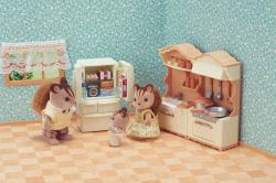 Sylvanian Families kuchyňská linka s ledničkou nábytek doplněk k herním sadám