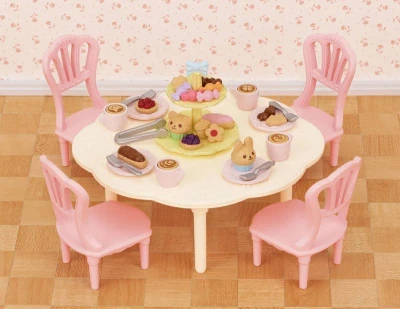 Sylvanian Families Party set se sladkostmi doplněk k herním sadám