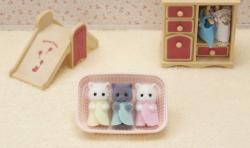 Sylvanian Families Perské kočky trojčata v košíku set 3 figurky v krabici