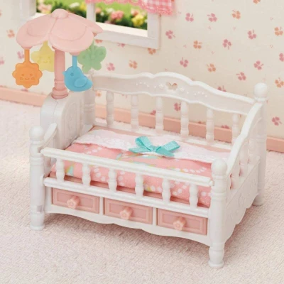 Sylvanian Families postýlka s kolotočem pro trojčata nábytek doplněk k herním sadám