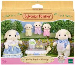 Sylvanian Families rodina Flora králíci s trojčaty set 5 figurek králičí rodinka