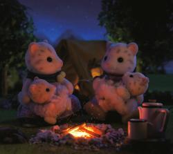 Sylvanian Families Rodina sněžných levhartů set 4 figurky v krabici