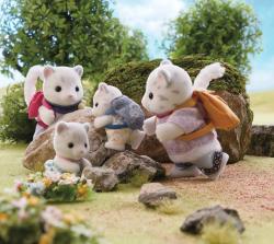 Sylvanian Families Rodina sněžných levhartů set 4 figurky v krabici